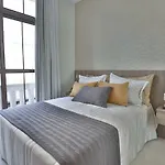 Q Jacques Pilon Residence