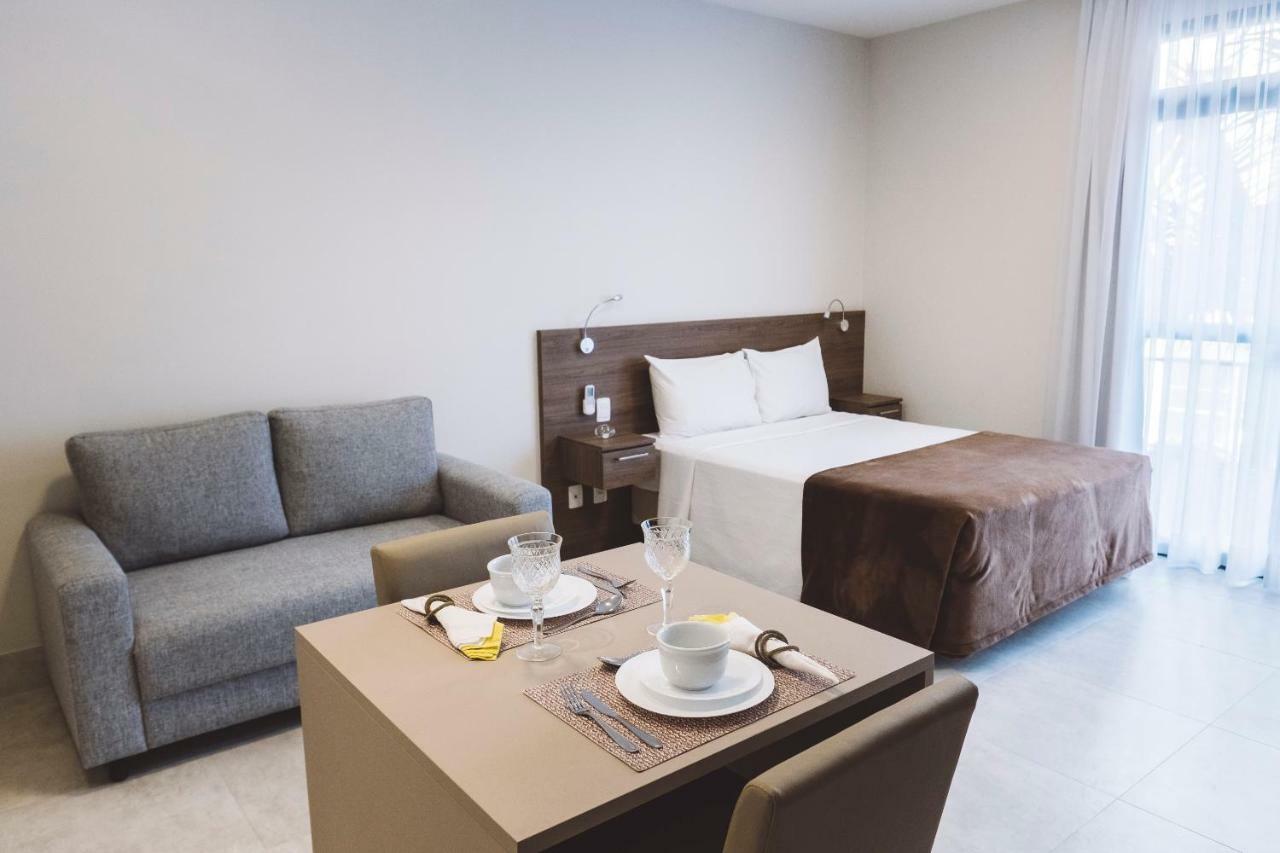 Q Jacques Pilon Apartment