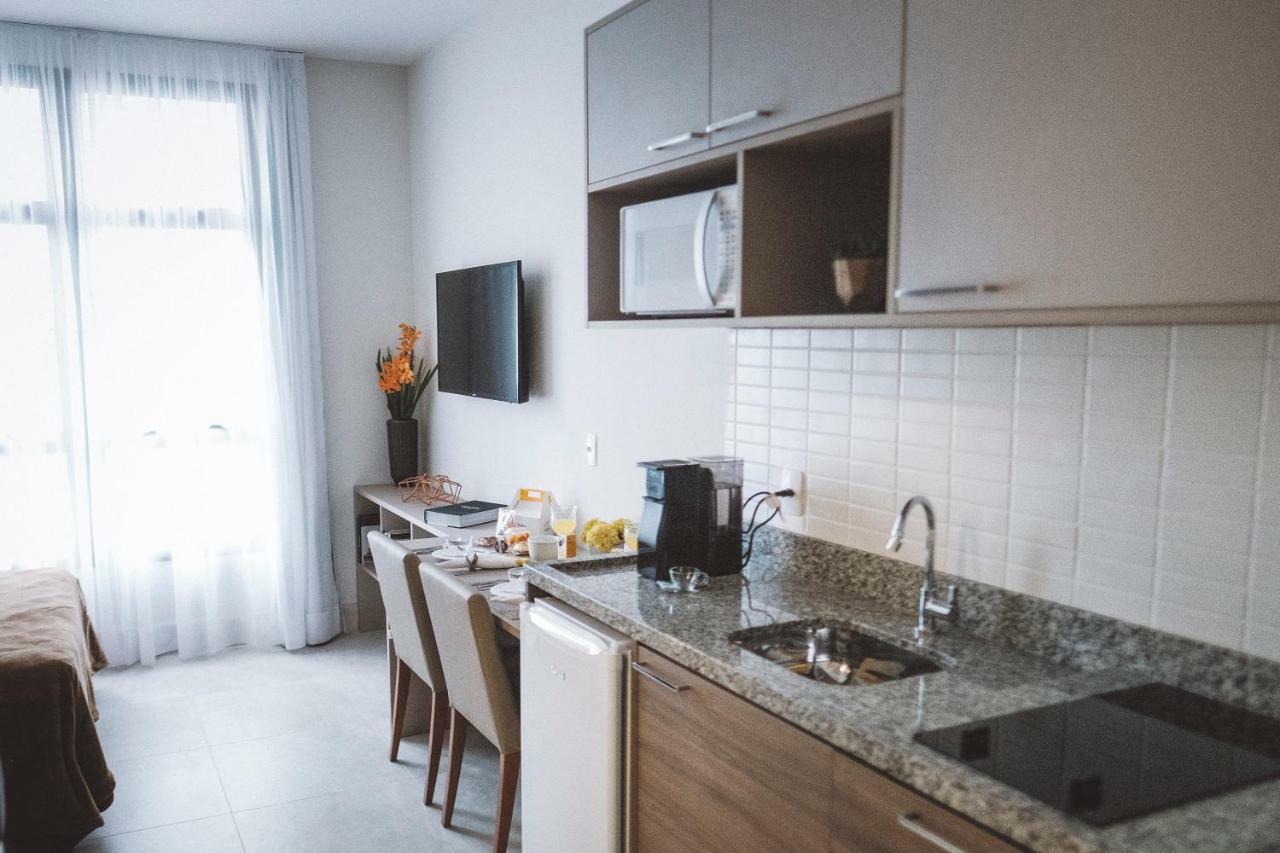 Q Jacques Pilon Apartamento